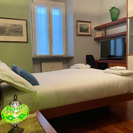 Cozy Flat Mins Walk To Navigli And Metro Porta Genova Apartment Milano Ngoại thất bức ảnh