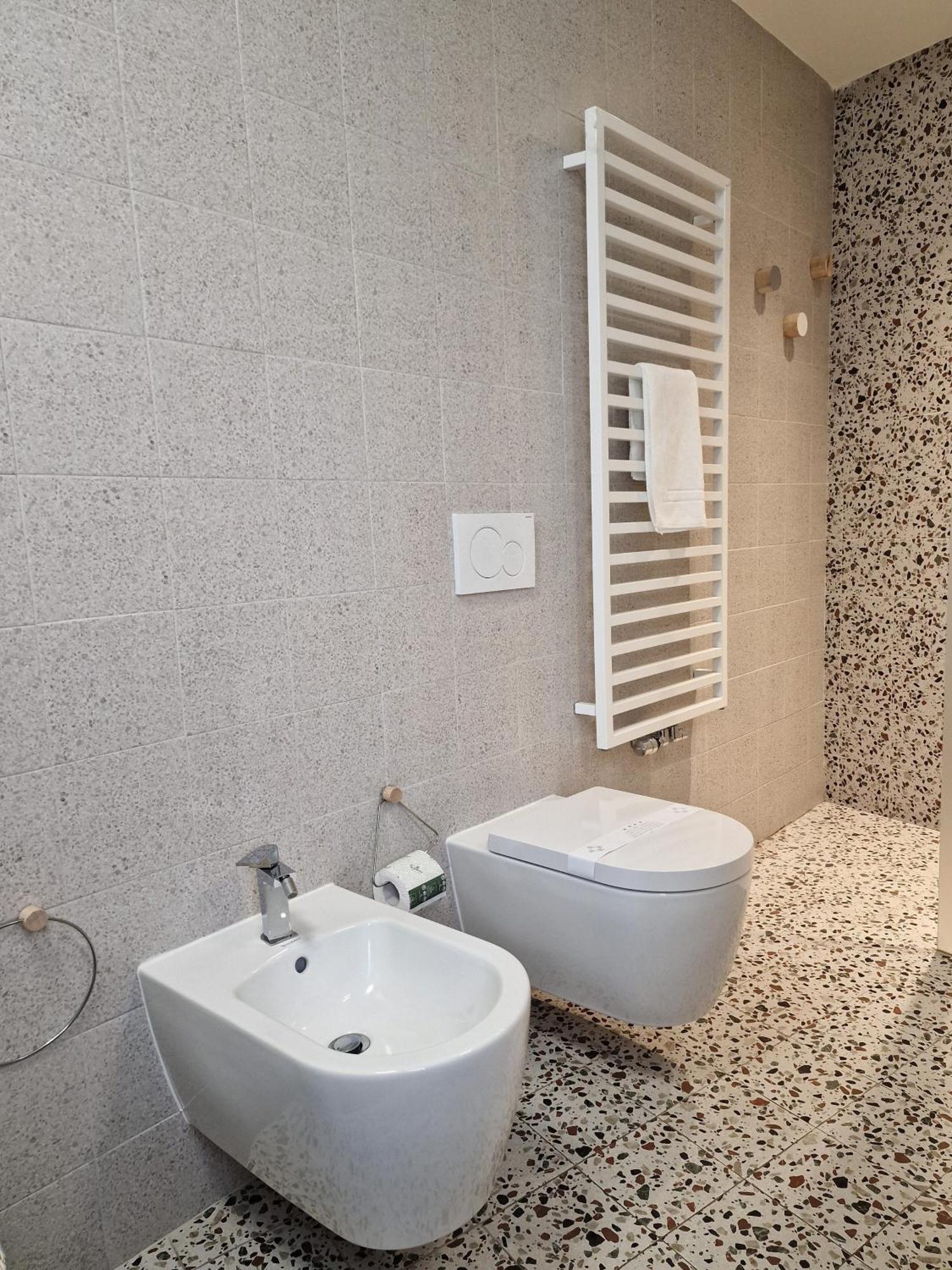 Cozy Flat Mins Walk To Navigli And Metro Porta Genova Apartment Milano Ngoại thất bức ảnh